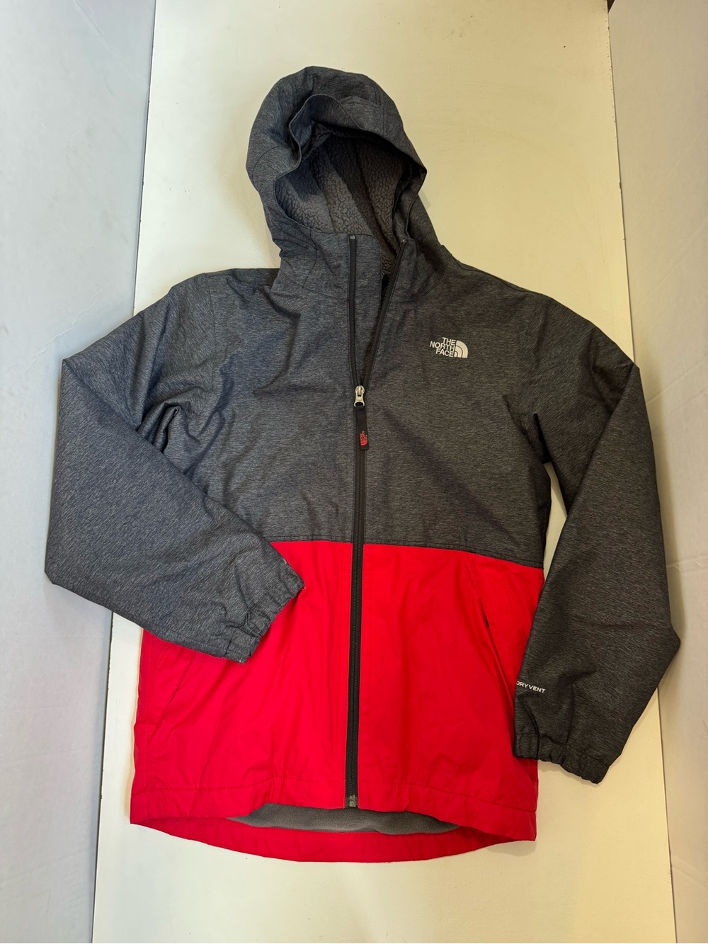 North Face youth boys' Warm Storm Jacket gray and red colorblock large 14-16